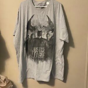 Justice League Gray Graphic Tee